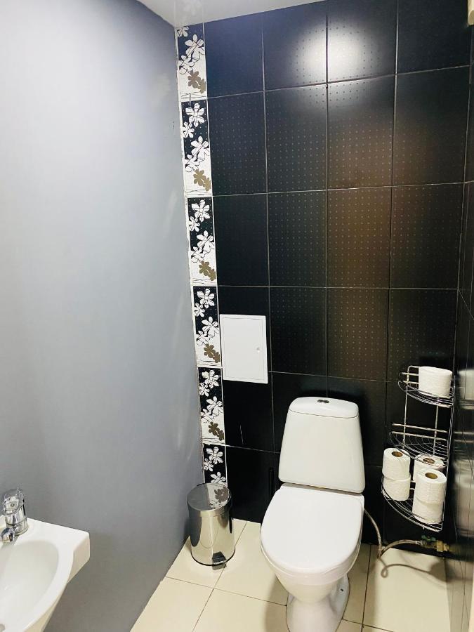 Like Home Hostel Na Shevchenko, 162Б Almaty Eksteriør bilde