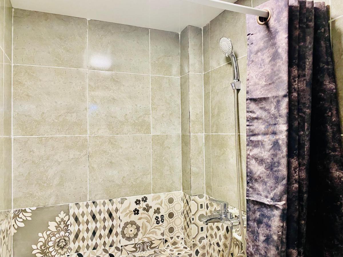 Like Home Hostel Na Shevchenko, 162Б Almaty Eksteriør bilde