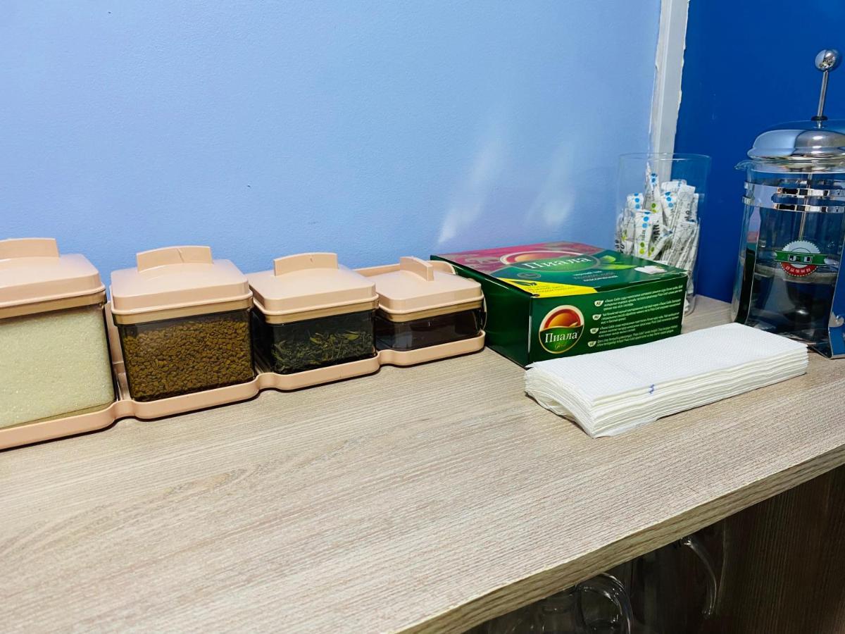 Like Home Hostel Na Shevchenko, 162Б Almaty Eksteriør bilde