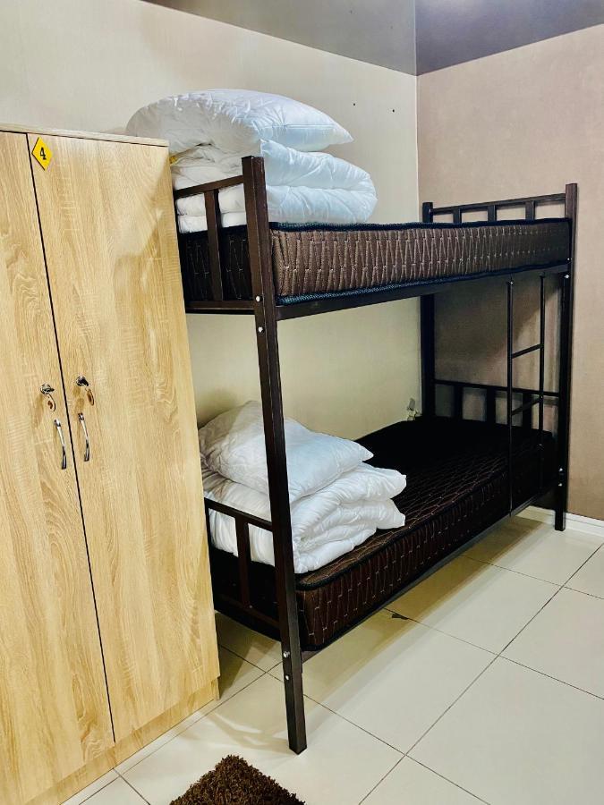 Like Home Hostel Na Shevchenko, 162Б Almaty Eksteriør bilde