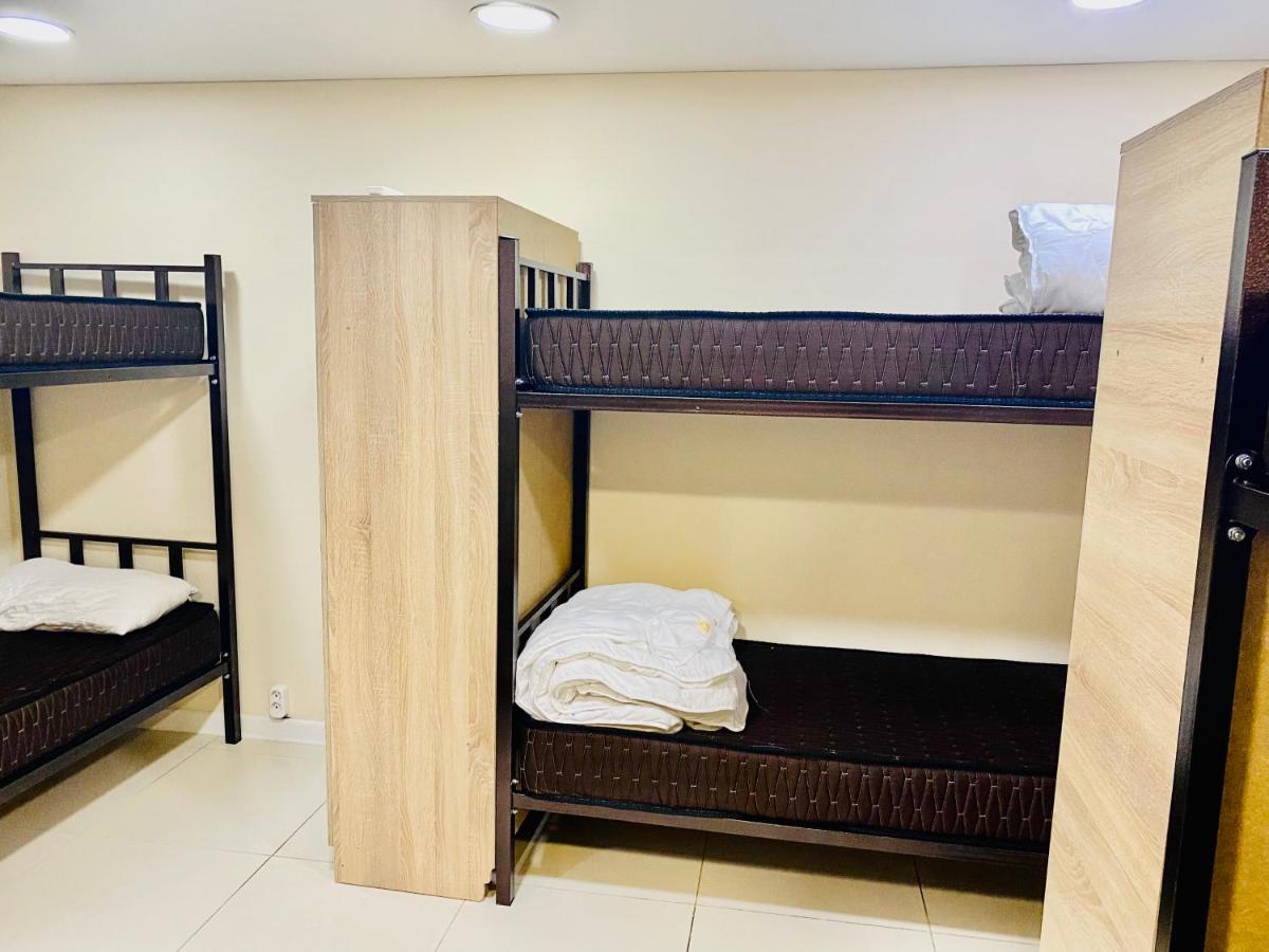 Like Home Hostel Na Shevchenko, 162Б Almaty Eksteriør bilde