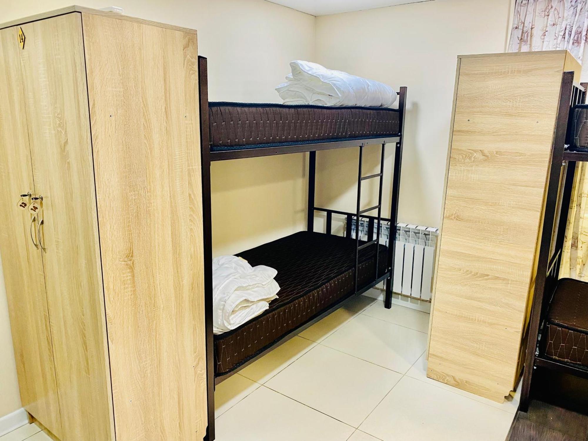 Like Home Hostel Na Shevchenko, 162Б Almaty Eksteriør bilde
